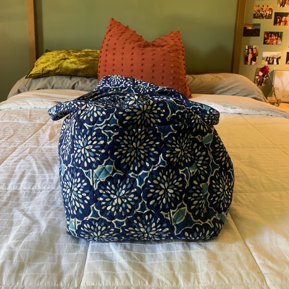 Vera Bradley duffel bag